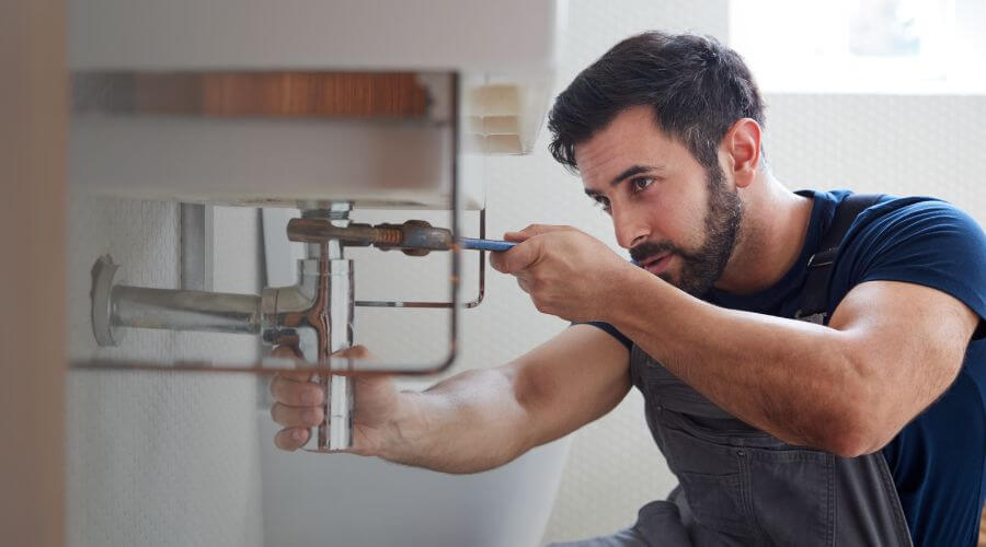 Sink pipe leak repair in Mouthcard, KY